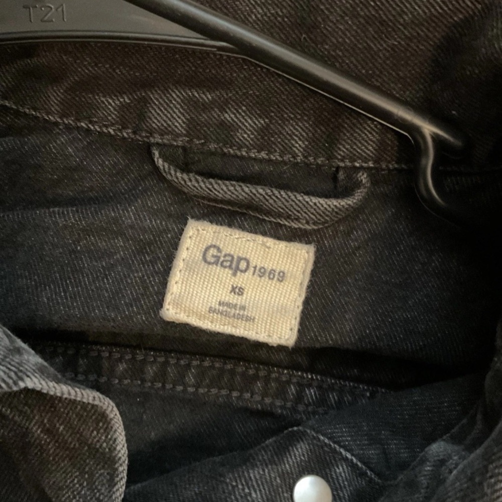 GAP Black Denim Jacket with Button Front - image 3